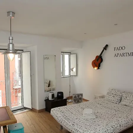 Tiles Square Apartments - Desterro Flats Apartman